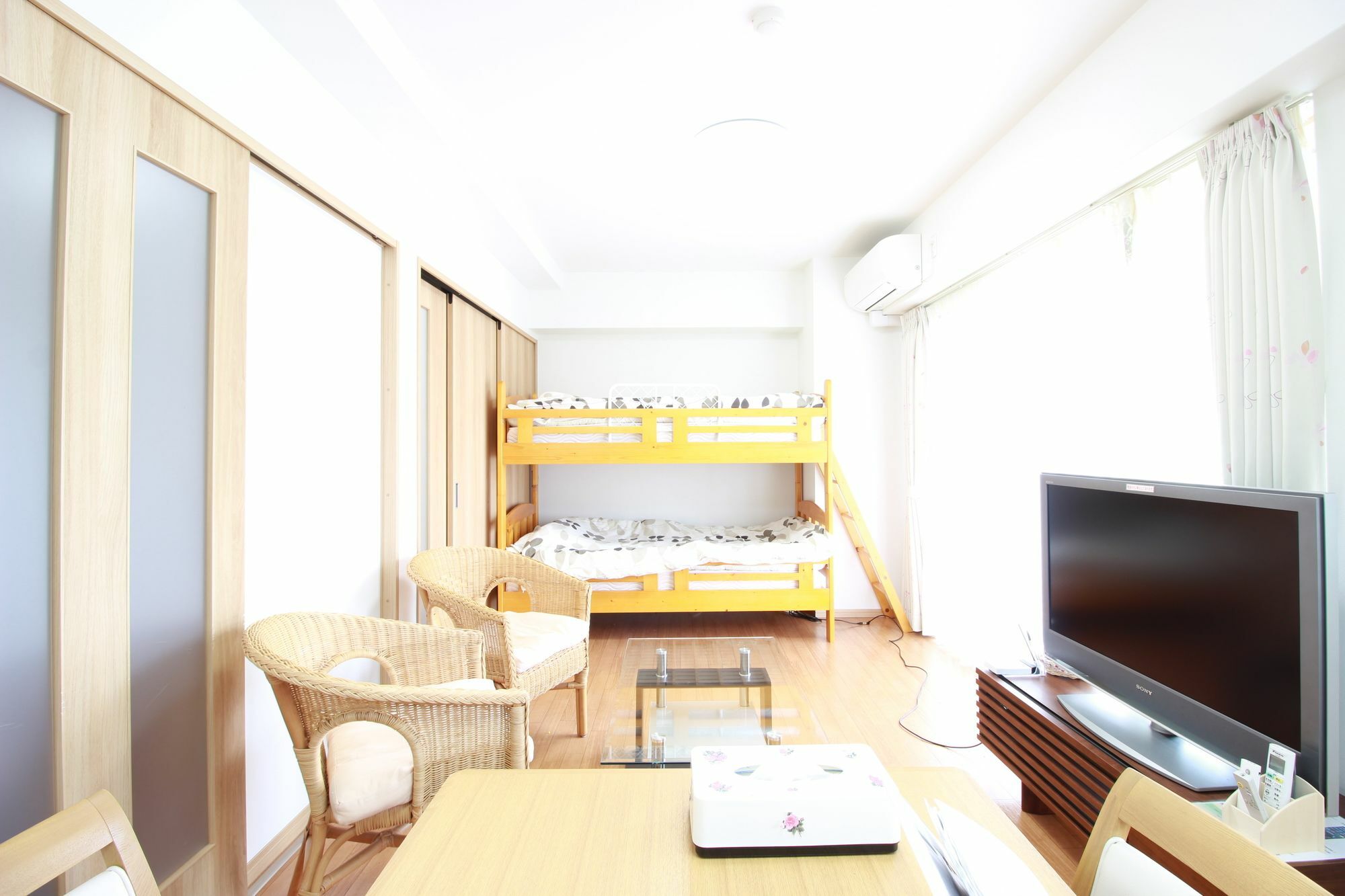 Patio Kyobashi Apartment Osaka Exterior foto